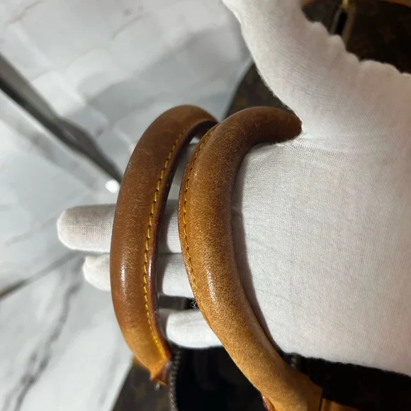 GUC Louis Vuitton Monogram Keepall 50